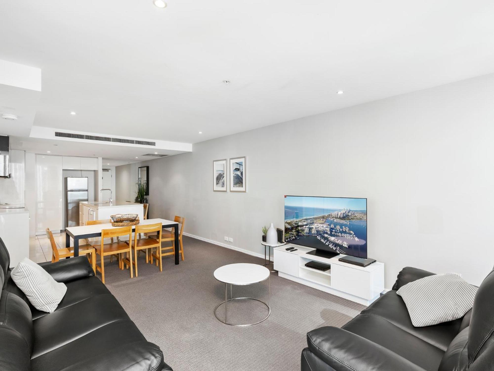 H-Residences Private Apartments - Hosted By Coastal Letting โกลด์โคสต์ ภายนอก รูปภาพ