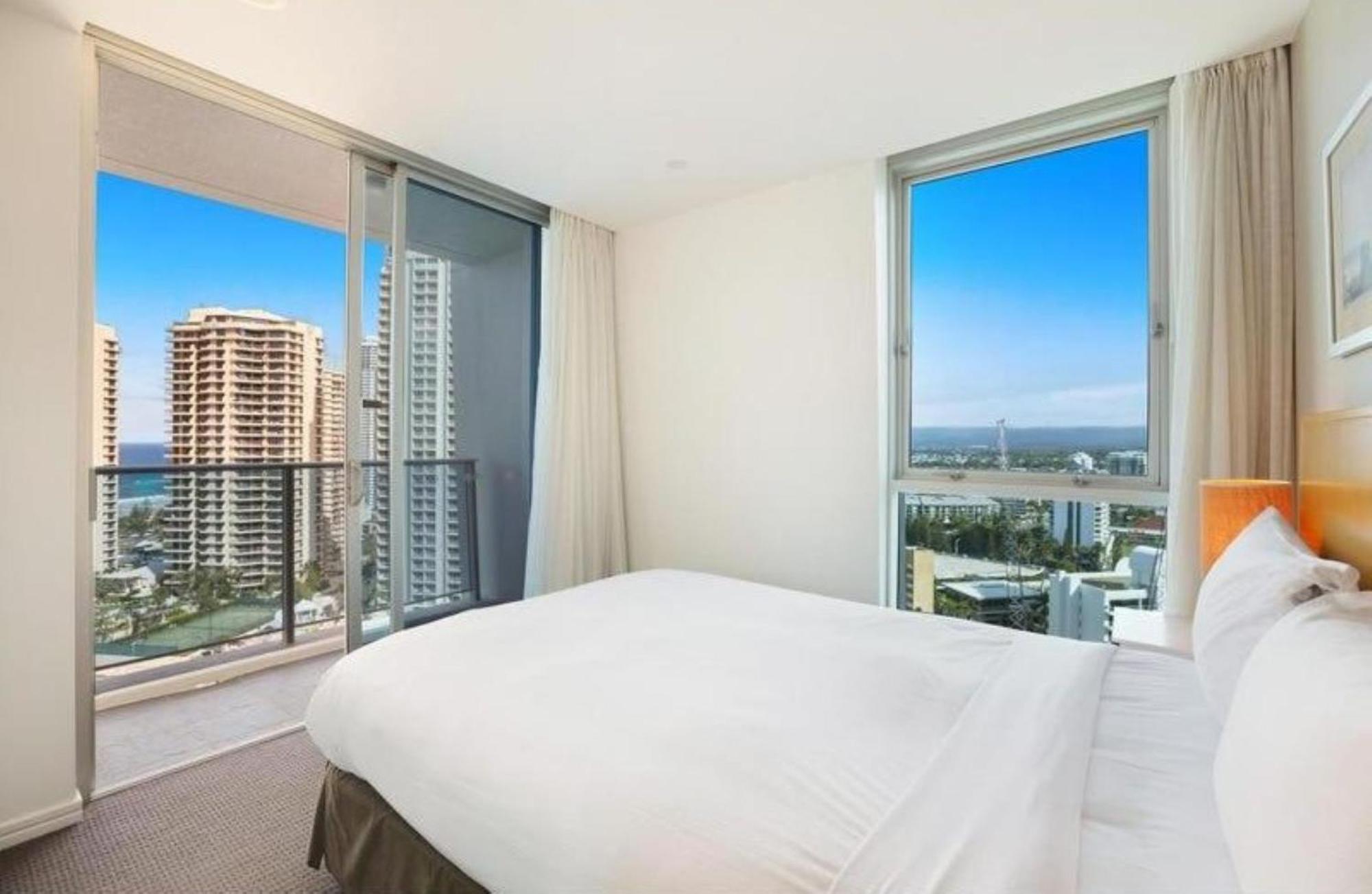 H-Residences Private Apartments - Hosted By Coastal Letting โกลด์โคสต์ ภายนอก รูปภาพ