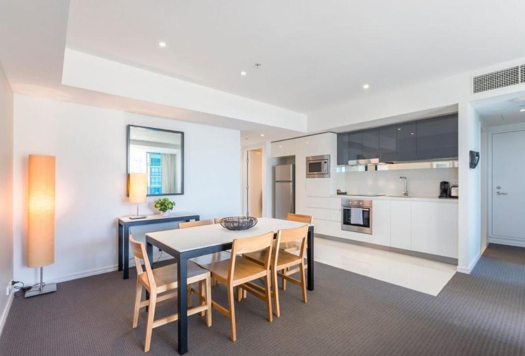 H-Residences Private Apartments - Hosted By Coastal Letting โกลด์โคสต์ ภายนอก รูปภาพ